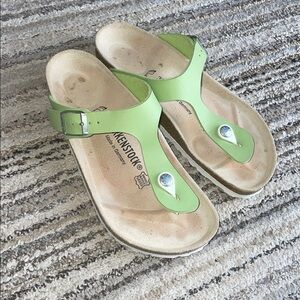 Birkenstock Women’s Green Gizeh Thong Sandals Size 37